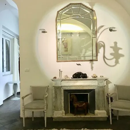 Gasthuis Palazzo Manganelli Catánia