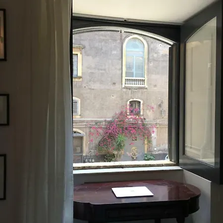 Gasthuis Palazzo Manganelli *